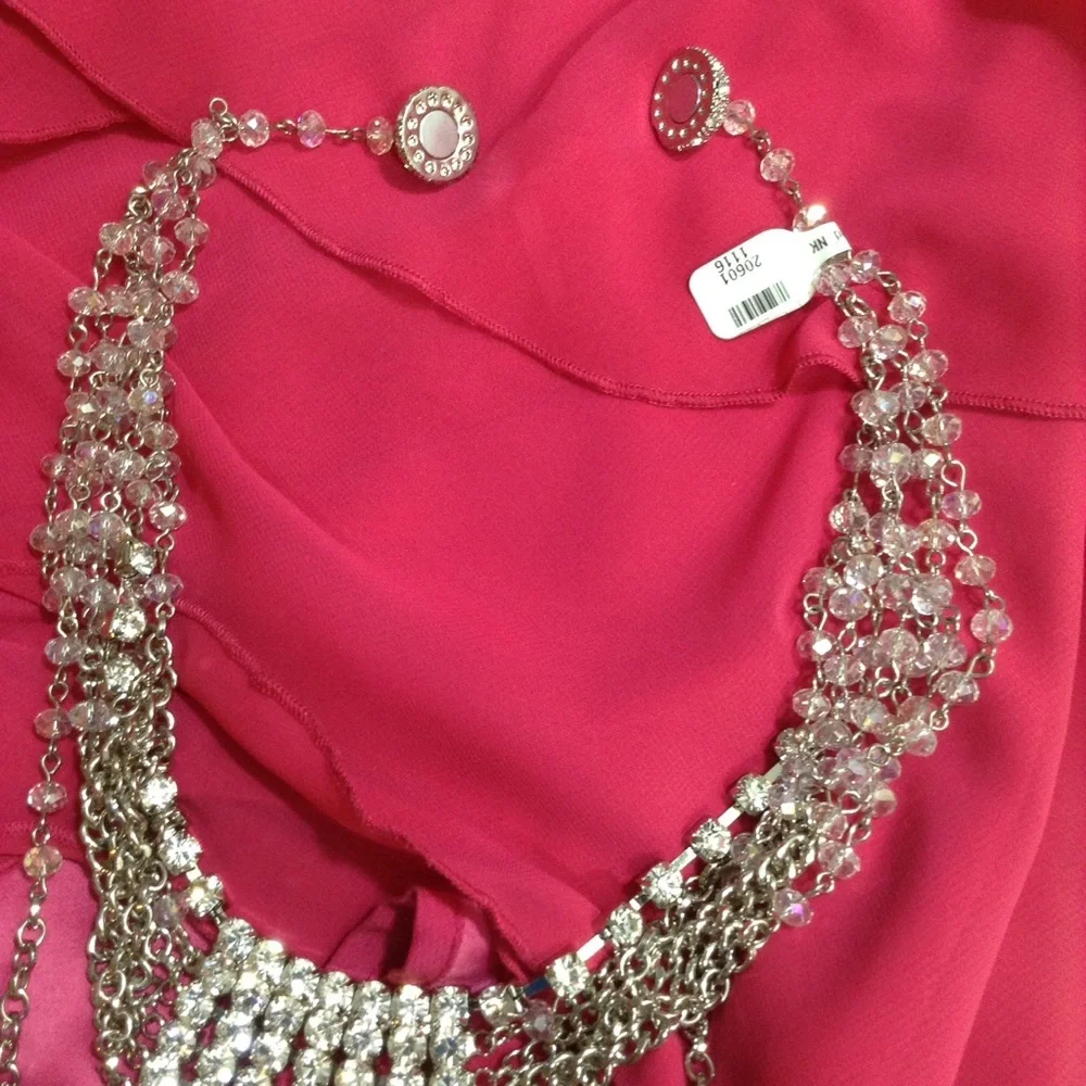 🆕 Diamond 💠 Necklace - Picture 5 of 5